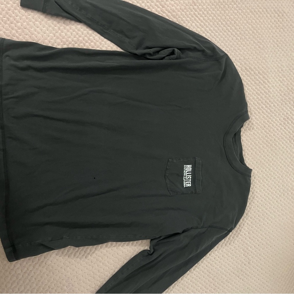 Hollister Men's Black Long Sleeve Shirt